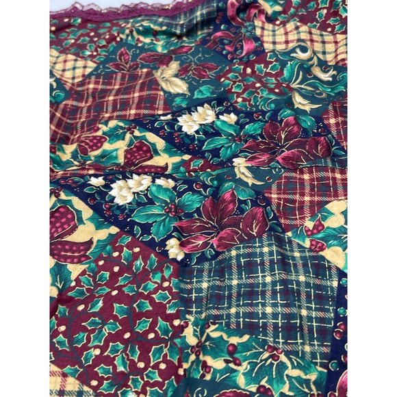 Christmas table cloth dinning decor red green lace border bows ivy 58x78" READ - Picture 6 of 7